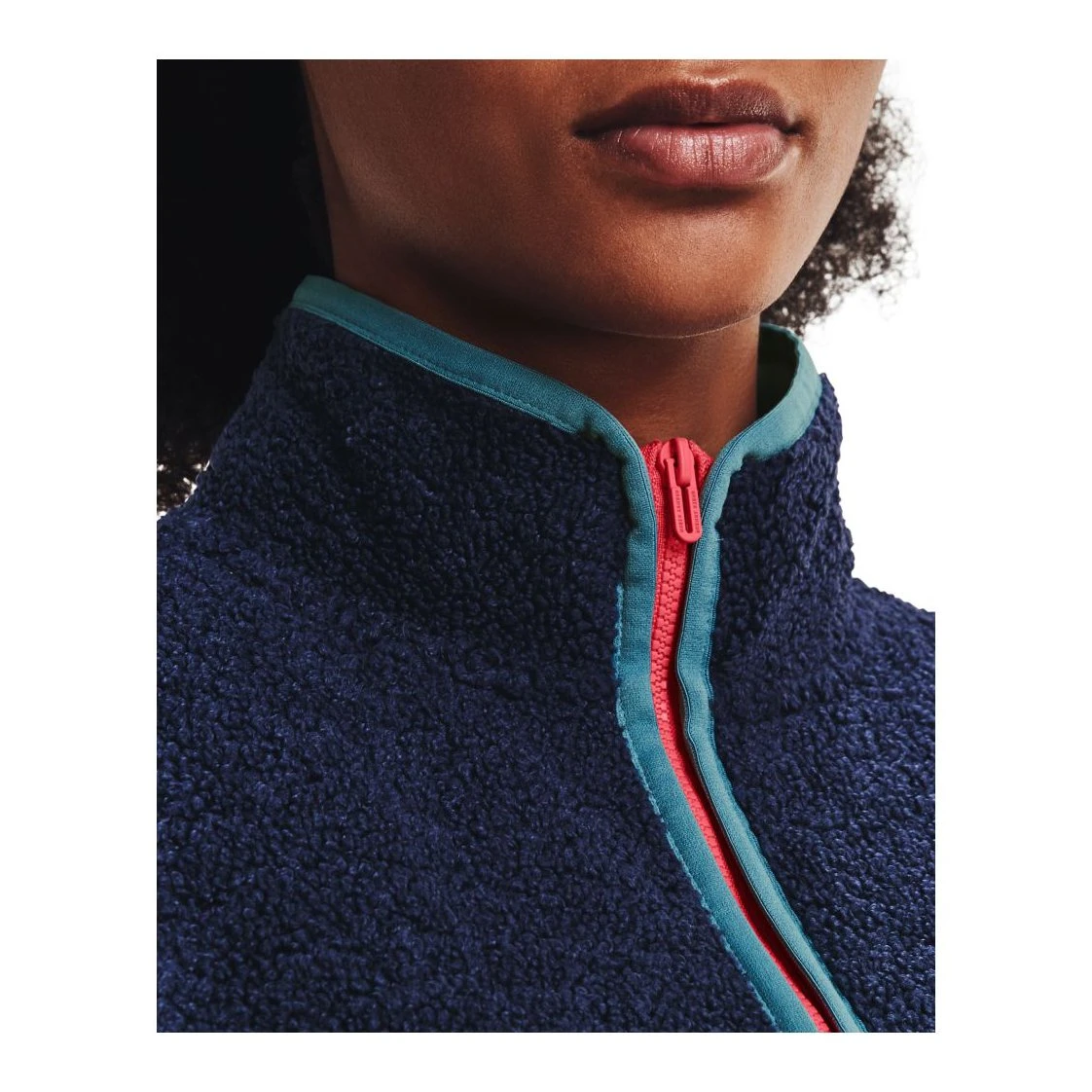 Under Armour Ladies Pile 1/2 Zip Golf Top 1366355 4 Under Armour Ladies Pile 1/2 Zip Golf Top 1366355 - Image 4